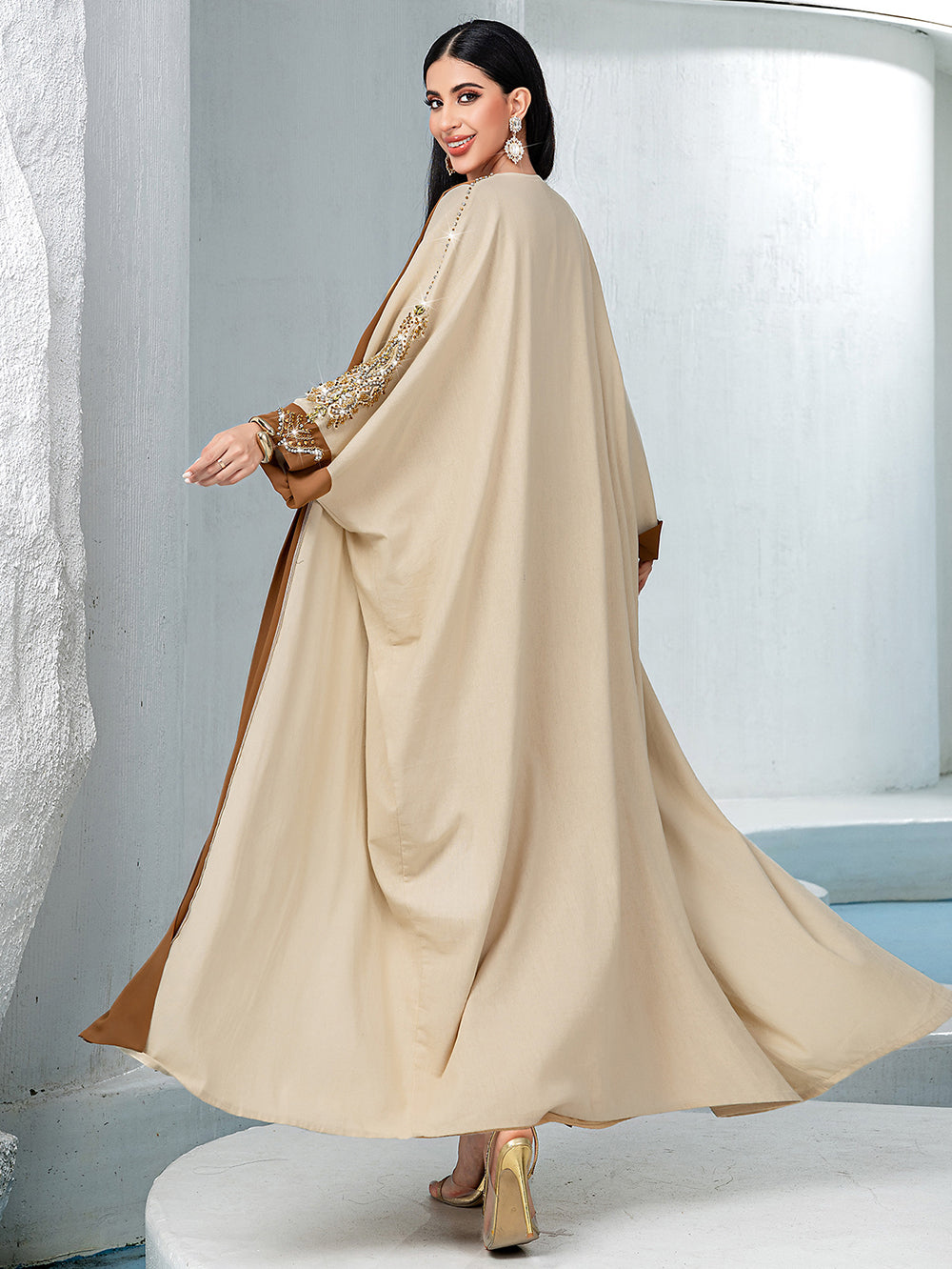 Saharawi Luxury Embellished Abaya